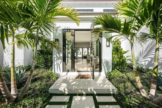 Residence photo 5