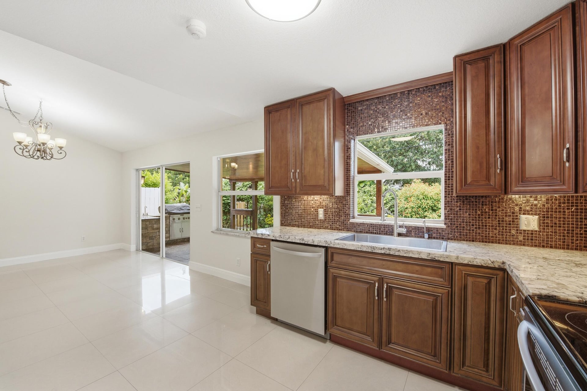 Residence photo 9