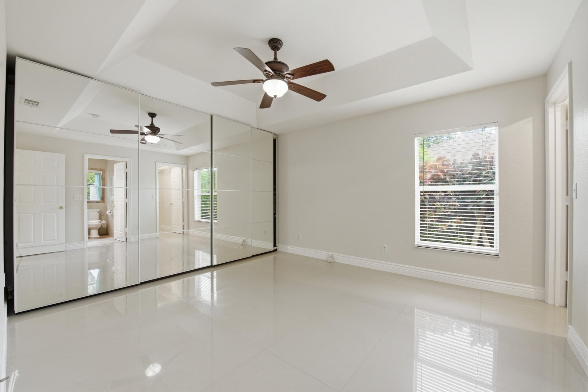 Residence photo 12