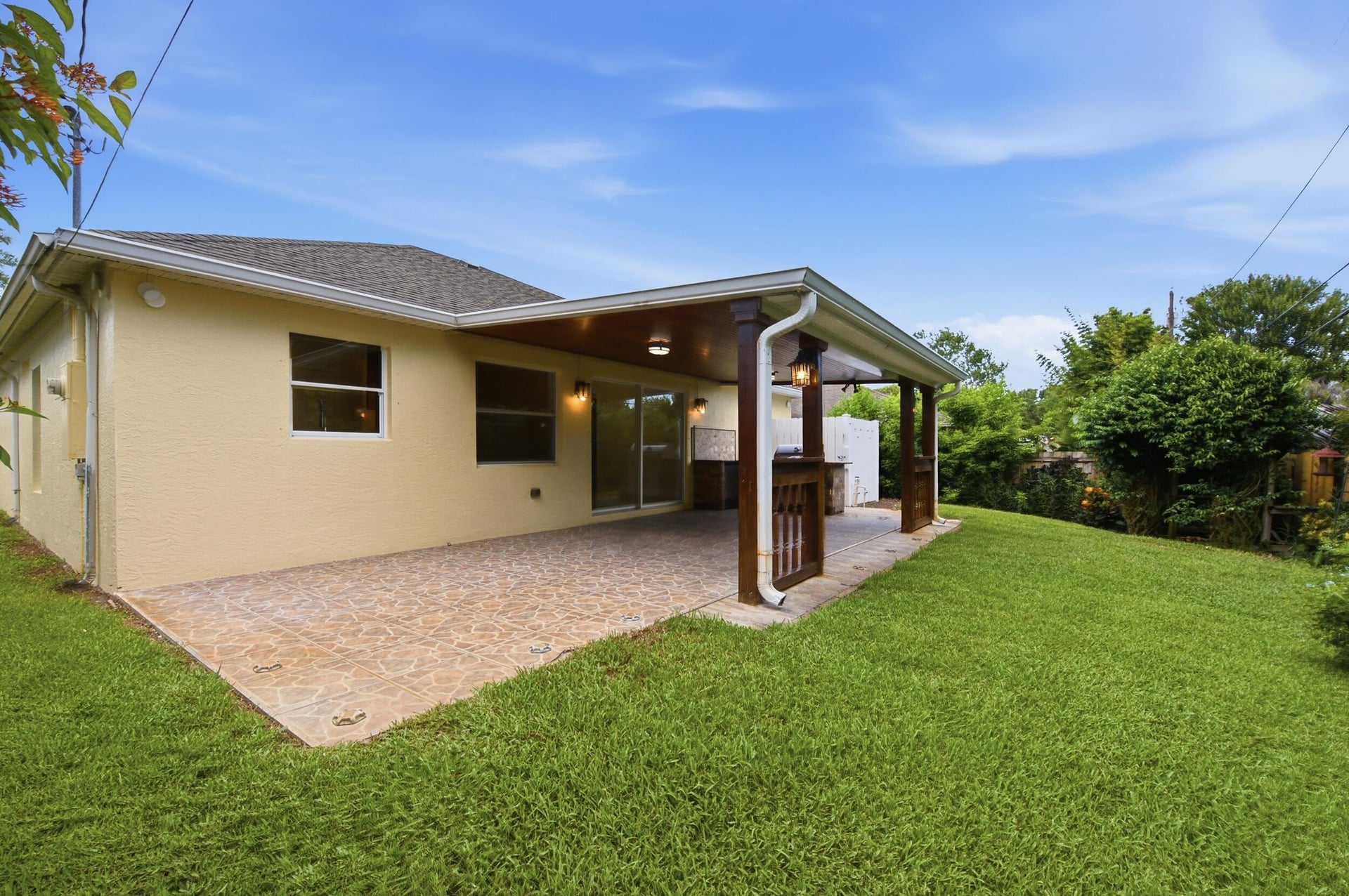 Residence photo 27