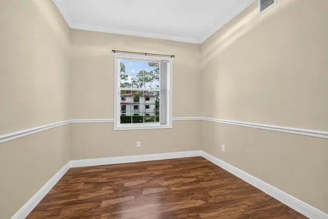 Residence photo 13