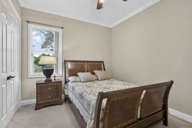 Residence photo 30