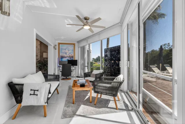 Unit 1250 photo 31