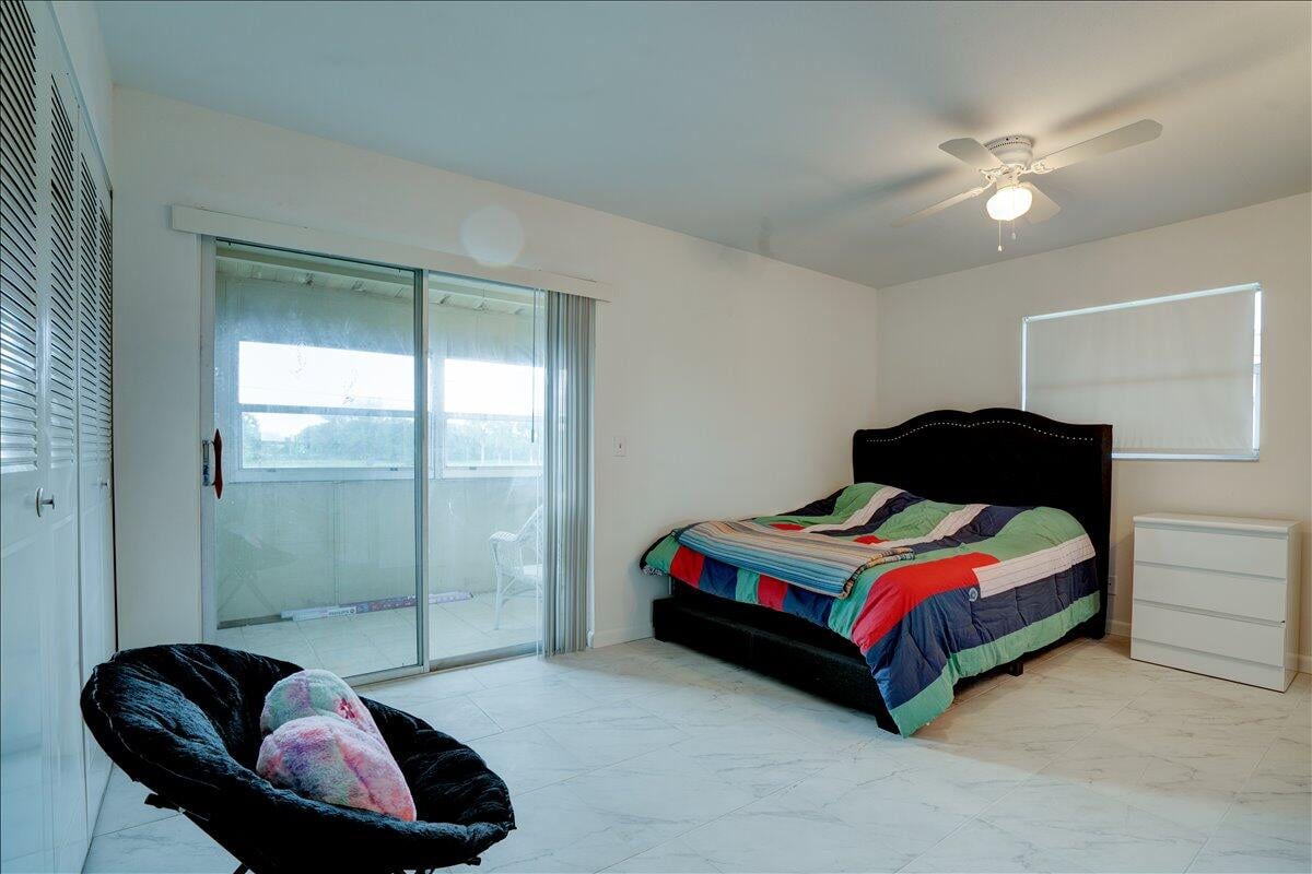 Unit 222 photo 12