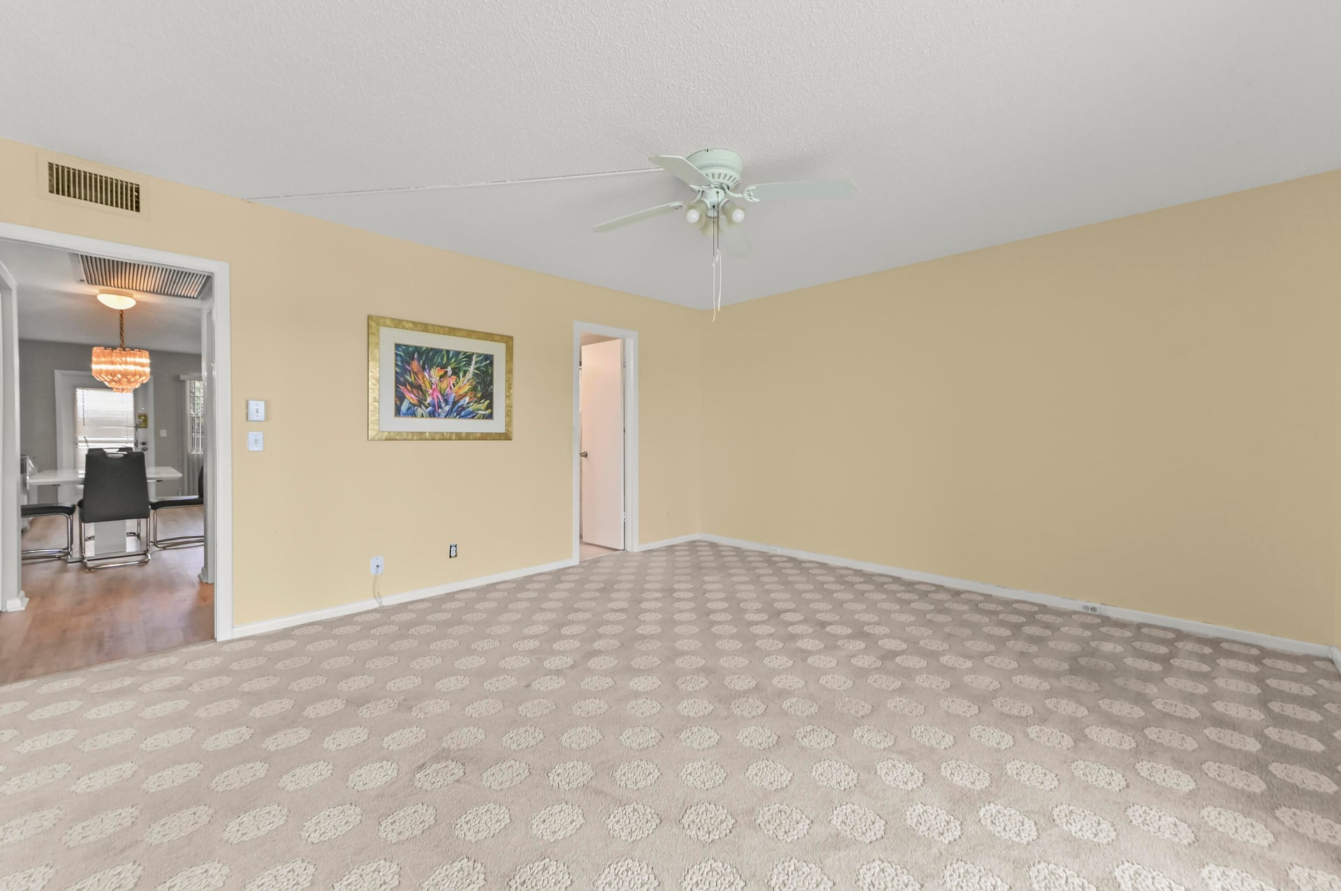  Residence photo 10