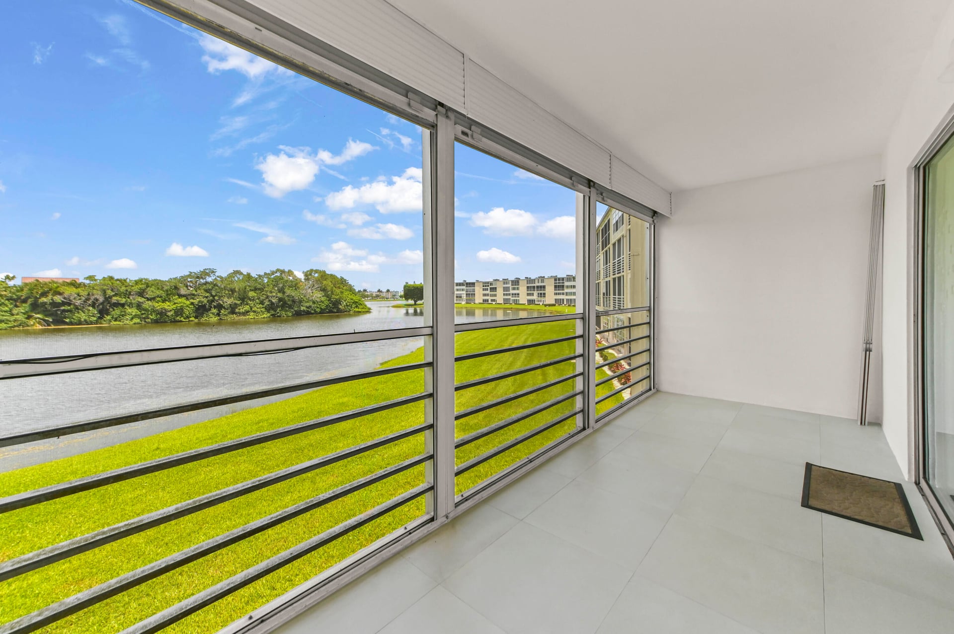  Residence photo 14