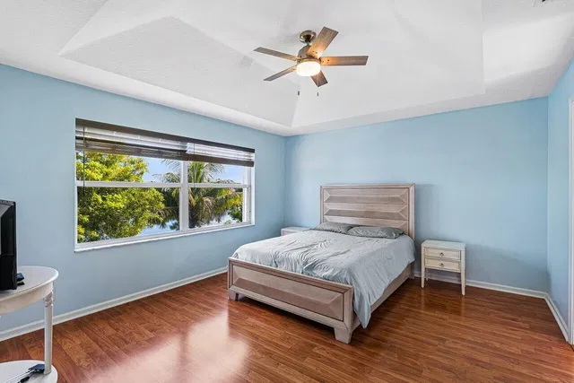 Residence photo 10