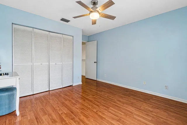 Residence photo 16