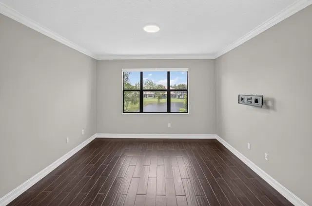 Residence photo 27