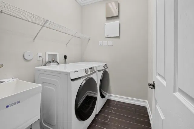 Residence photo 33