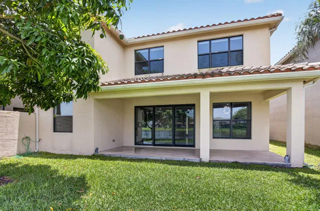 Residence photo 39