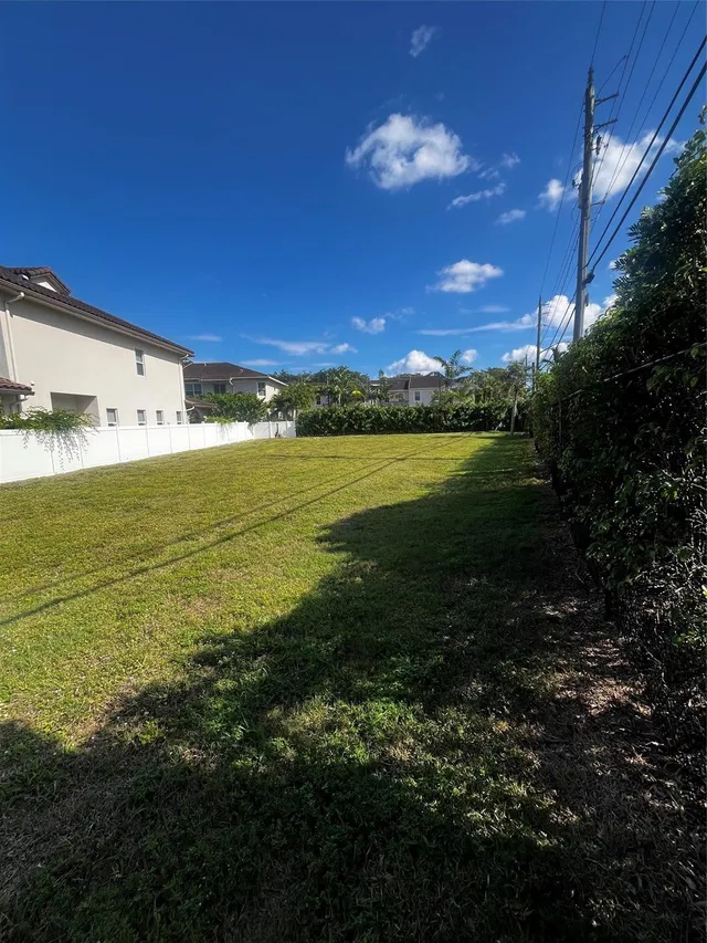 Residence photo 5