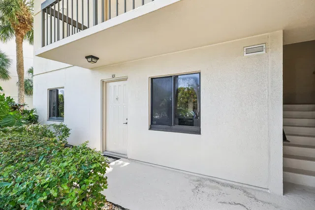 Unit 101 photo 25