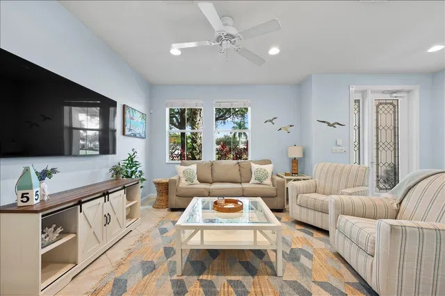 Mallory Creek Abacoa Residence photo 4