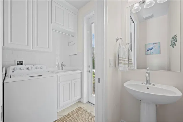 Mallory Creek Abacoa Residence photo 10