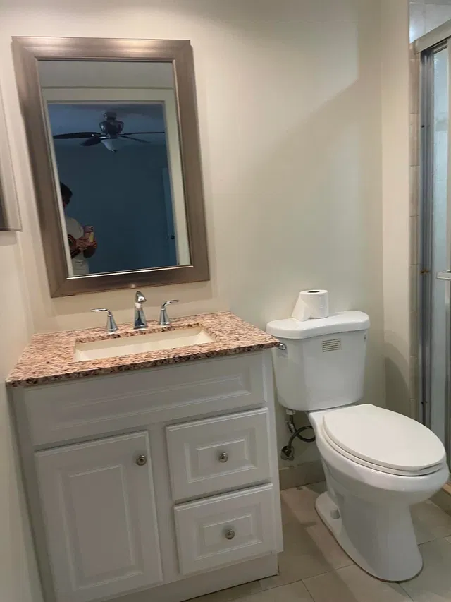  Unit 498 photo 9