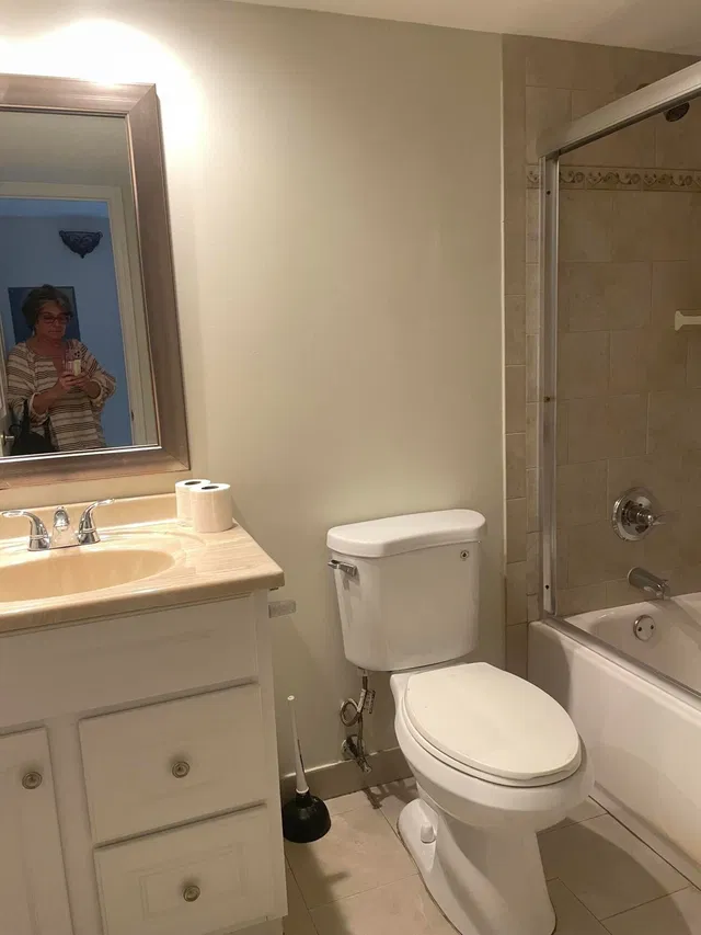  Unit 498 photo 15