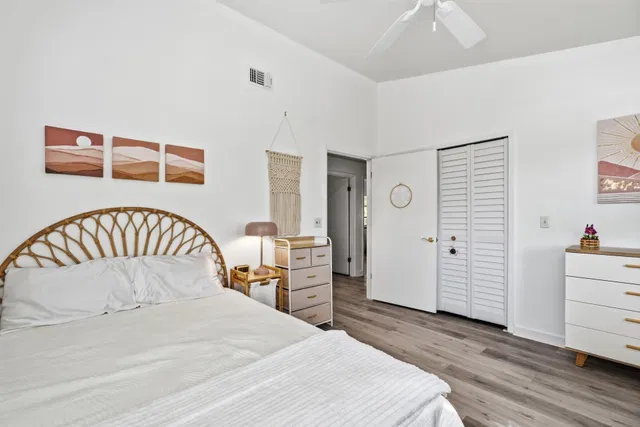Residence photo 24