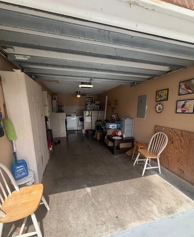  Residence photo 34