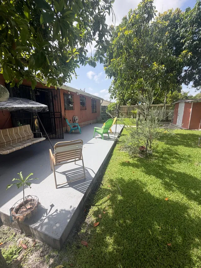  Residence photo 35