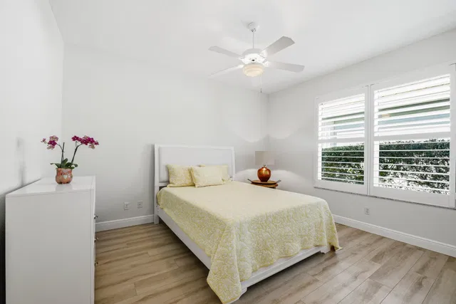 Monarch Country Club Residence photo 28