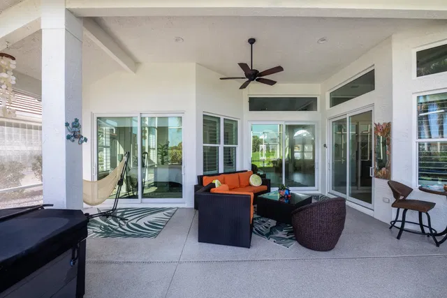 Monarch Country Club Residence photo 38
