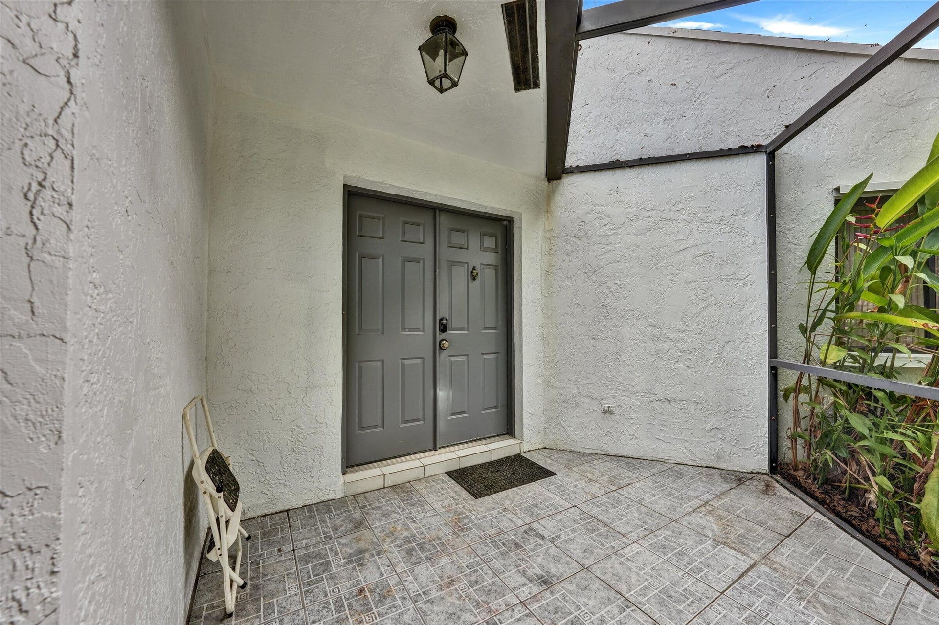 Residence photo 12