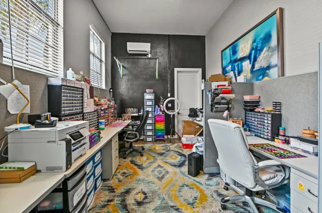 Residence photo 33