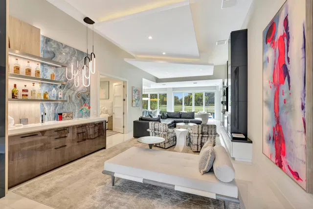 Admirals Cove Residence photo 6