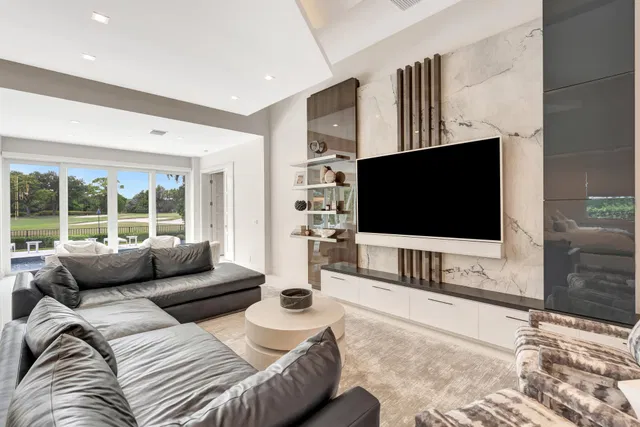Admirals Cove Residence photo 9