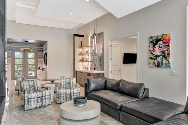 Admirals Cove Residence photo 11
