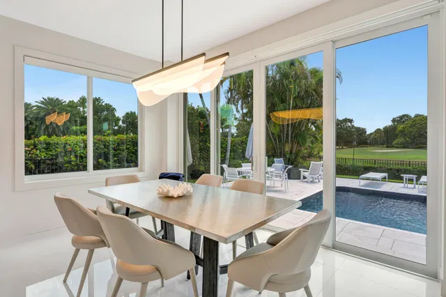 Admirals Cove Residence photo 19