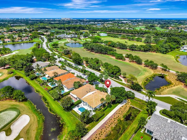Admirals Cove Residence photo 46