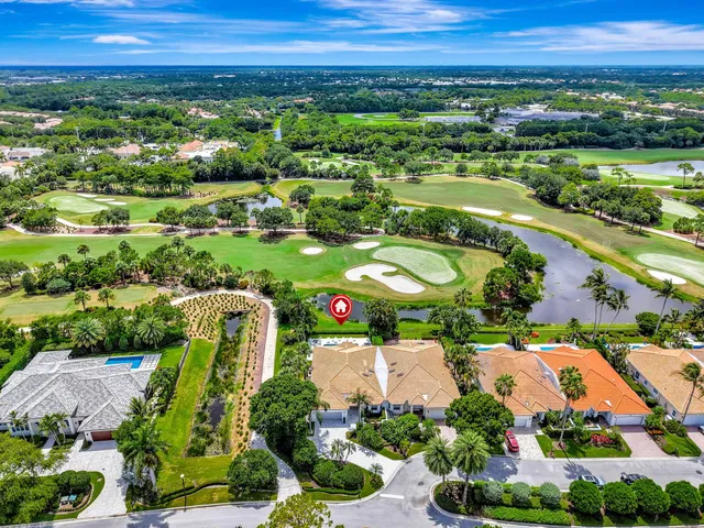 Admirals Cove Residence photo 47
