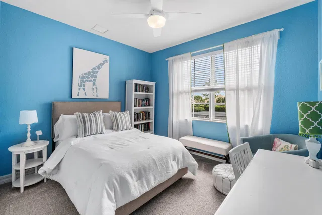 Unit (SEASONAL RENTAL) photo 23