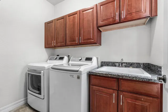  Unit (SEASONAL RENTAL) photo 27