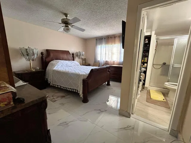  Unit 113 photo 9