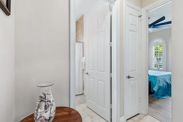 Residence photo 30