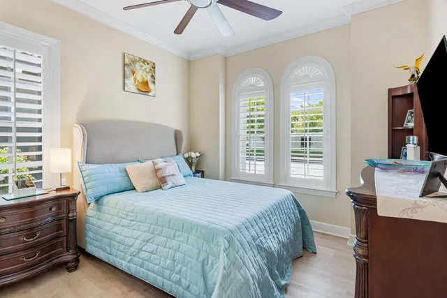 Residence photo 31