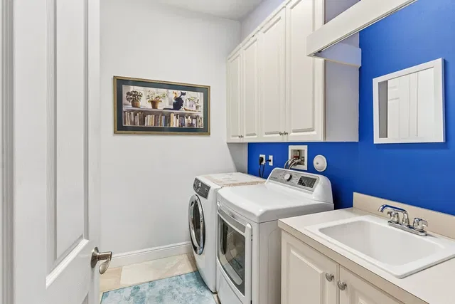 Residence photo 34