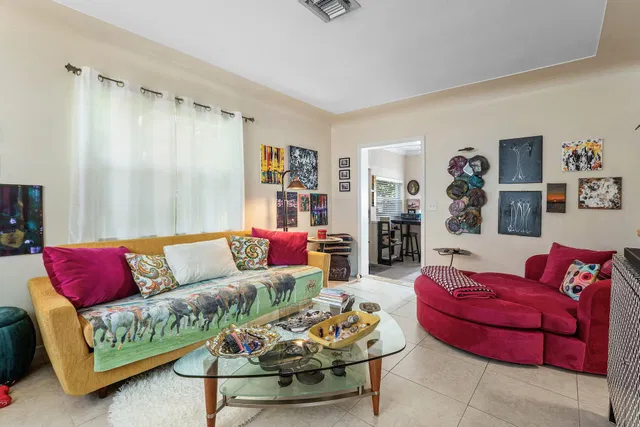 Residence photo 7