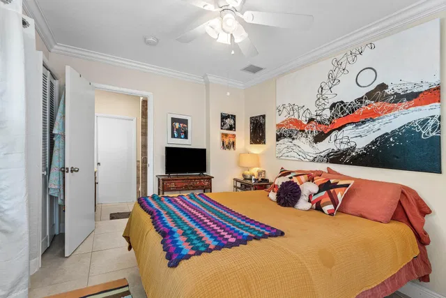 Residence photo 20