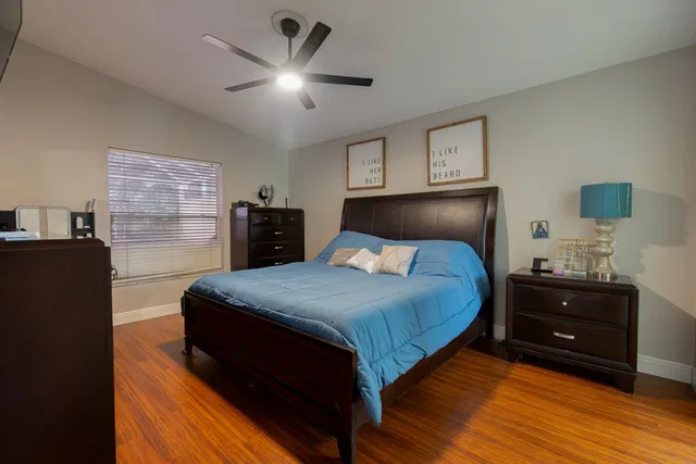 Residence photo 13
