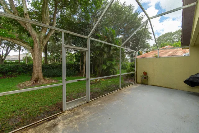 Residence photo 23
