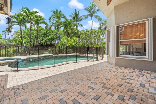 Saturnia Boca Raton Residence photo 26