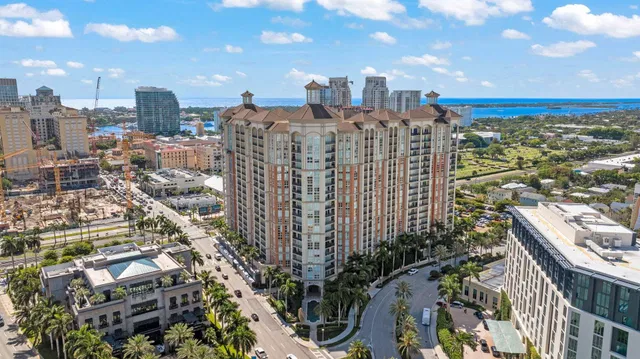 CityPlace South Tower Unit 1421 photo 4