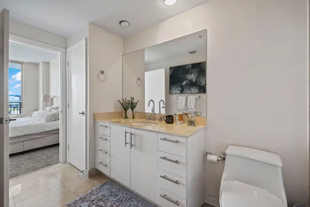 CityPlace South Tower Unit 1421 photo 21