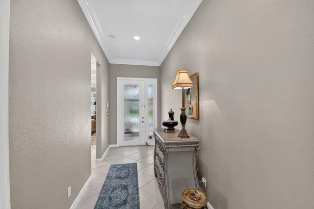 Residence photo 9