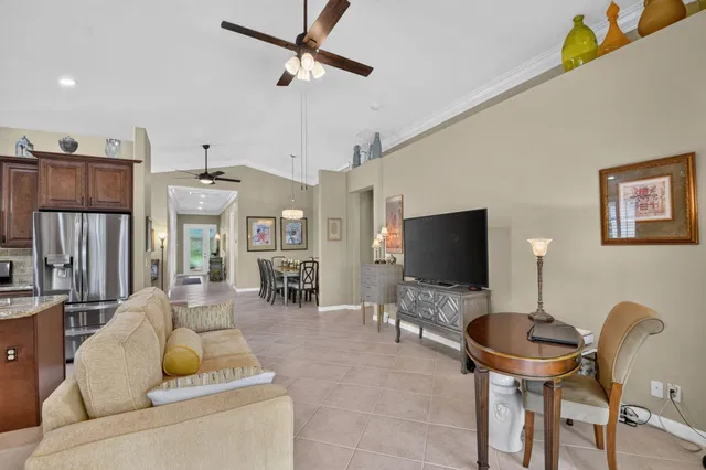 Residence photo 20