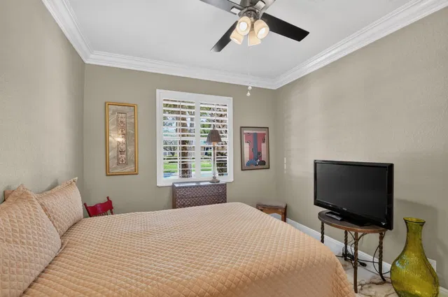 Residence photo 45